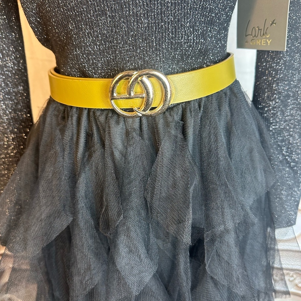 Elegant Black Maxi Dress with Yellow Belt - Picture 10 of 10